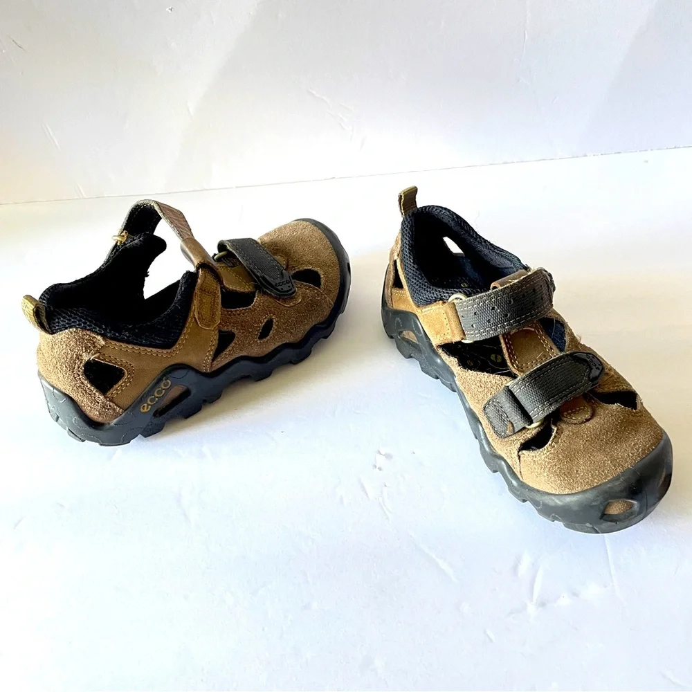 Ecco Brown & Black Durable Comfort Kids Closed Toe Velcro Gorpcore Sandals 12